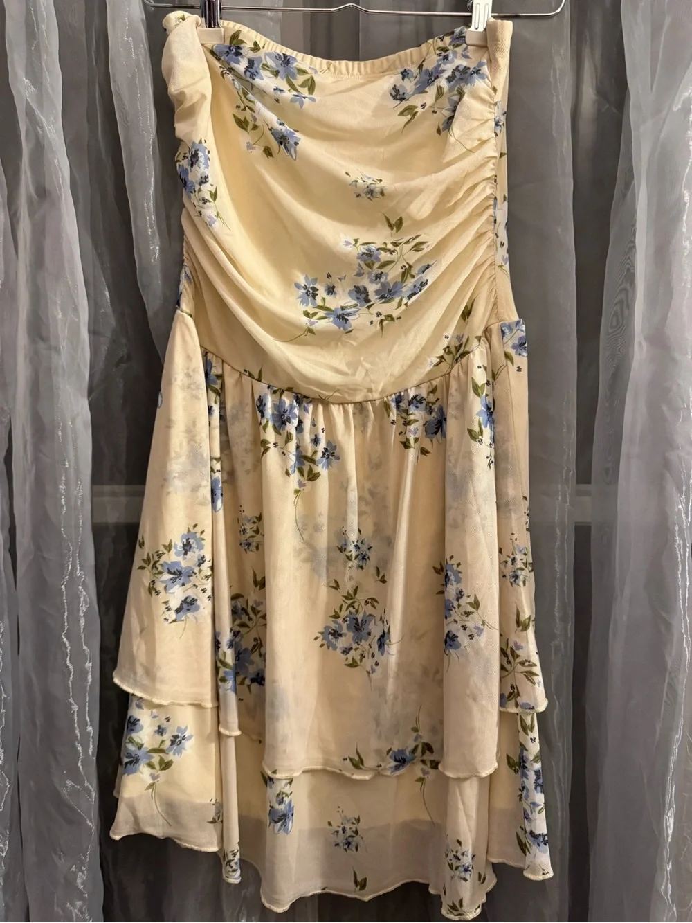 Merokeety Strapless Floral Midi Dress in Cream with Blue Blossoms